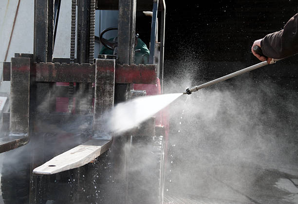 Best Patio and Deck Pressure Washing  in Calverton Park, MO